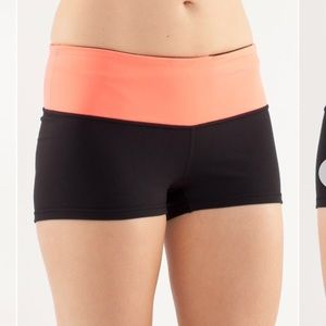 Lululemon reversible boogie shorts, size 4